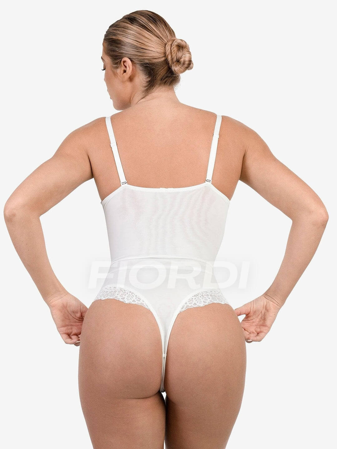 Body Modelador de Renda - Elegance™